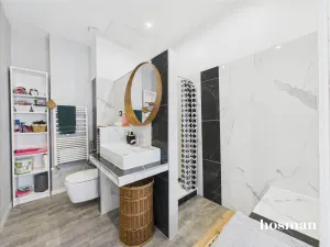 Maison de 181.0 m² à Vénissieux