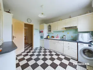 Appartement de 111.9 m² à Mérignac