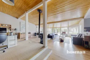 Maison de 180.0 m² à Saint-Médard-en-Jalles