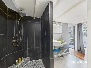 Appartement de 132.59 m² à Bordeaux