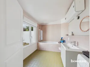 Maison de 123.0 m² à Talence