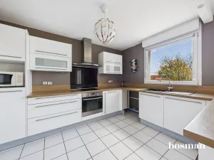 Appartement de 88.0 m² à Bordeaux