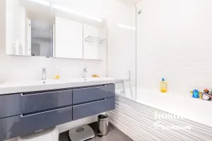 Appartement de 110.0 m² à Paris