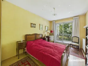 Appartement de 75.99 m² à Talence