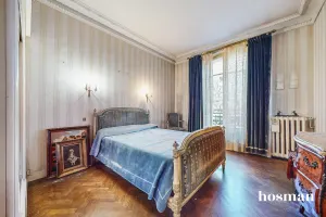 Appartement de 107.42 m² à Paris