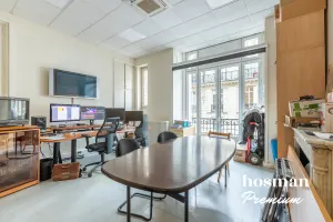 Appartement de 355.0 m² à Paris