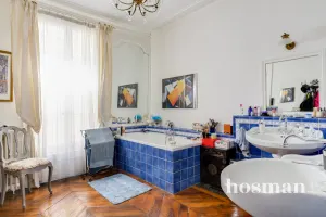 Appartement de 130.0 m² à Paris