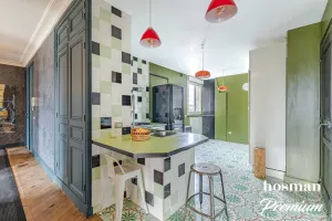 Appartement de 161.53 m² à Paris