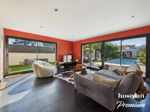 Maison de 160.0 m² à Bordeaux