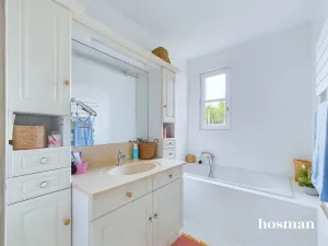 Maison de 130.0 m² à Limonest