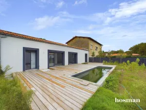 Maison de 196.5 m² à Canéjan