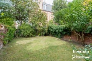 Maison de 180.0 m² à Courbevoie