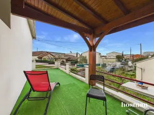 Maison de 220.0 m² à Cenon