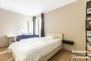 Appartement de 158.0 m² à Paris