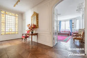 Appartement de 190.0 m² à Paris
