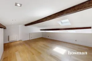 Appartement de 100.0 m² à Bordeaux