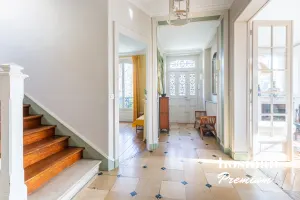 Maison de 240.0 m² à Le Chesnay-Rocquencourt