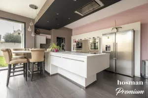 Maison de 300.0 m² à Gennevilliers