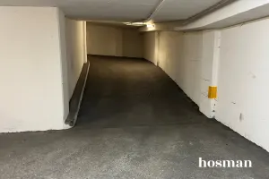 Parking de 11.5 m² à Paris