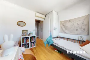 Appartement de 85.0 m² à Suresnes