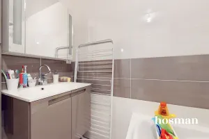 Appartement de 64.0 m² à Paris