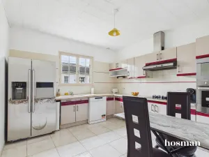 Maison de 100.0 m² à Pessac