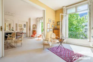 Appartement de 253.0 m² à Paris