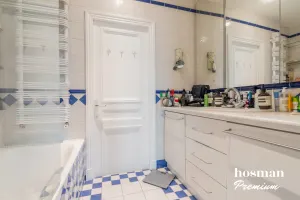 Appartement de 122.0 m² à Paris