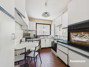 Appartement de 137.0 m² à Versailles