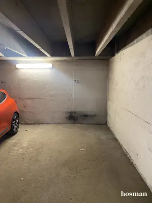 Parking de 13.65 m² à Paris
