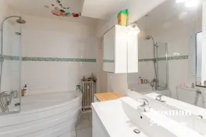 Appartement de 147.6 m² à Paris