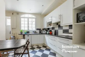 Appartement de 131.0 m² à Paris