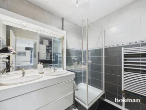 Appartement de 109.67 m² à Décines-Charpieu