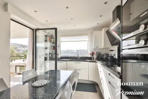 Appartement de 132.83 m² à Paris