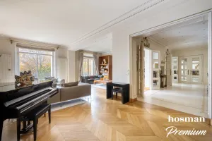 Appartement de 239.77 m² à Paris
