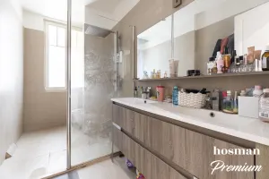 Appartement de 136.0 m² à Paris