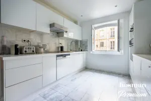 Appartement de 196.8 m² à Paris
