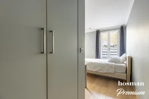 Appartement de 158.0 m² à Paris