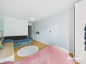 Appartement de 74.5 m² à Suresnes