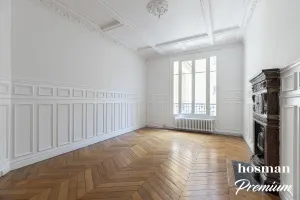 Appartement de 121.0 m² à Paris