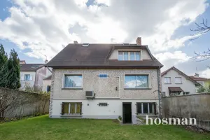 Maison de 290.0 m² à Versailles