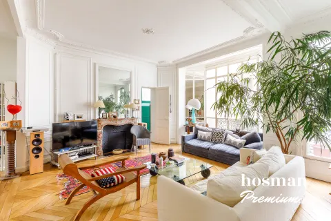 Appartement de 158.0 m² à Paris
