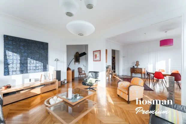 Appartement de 147.6 m² à Paris