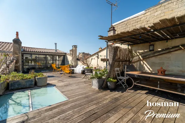 Maison de 250.0 m² à Bordeaux