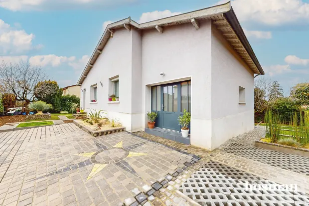 Maison de 170.42 m² à Meyzieu