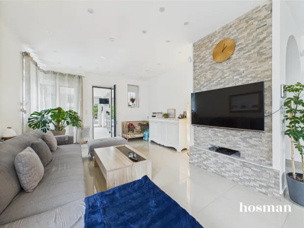 Maison de 181.0 m² à Vénissieux