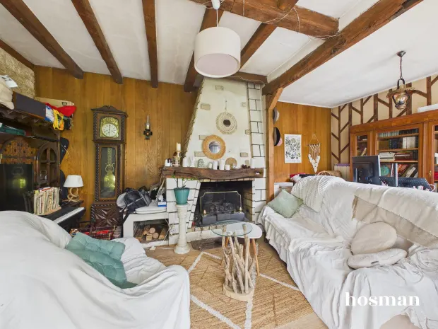 Maison de 80.0 m² à Suresnes