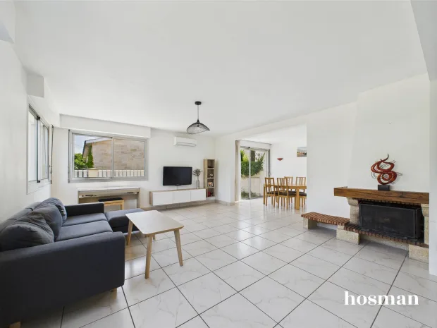 Maison de 125.0 m² à Mérignac