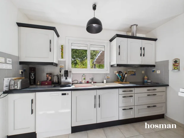 Maison de 122.98 m² à Pessac