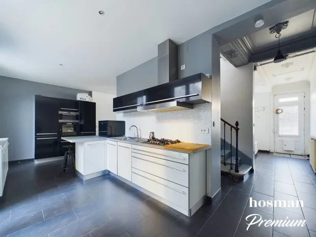 Maison de 107.0 m² à Bordeaux